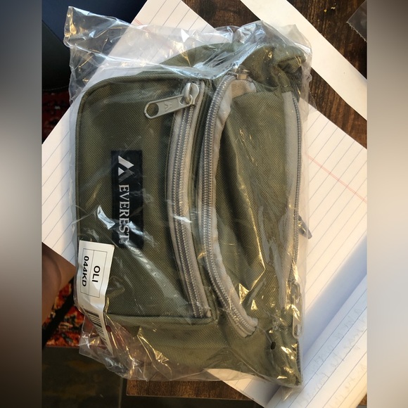 Everest Signature Waist Pack - Standard, Olive, One Size - Picture 6 of 6